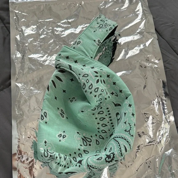 Yaito Paisley One Handle Knot Bag - Picture 2 of 2